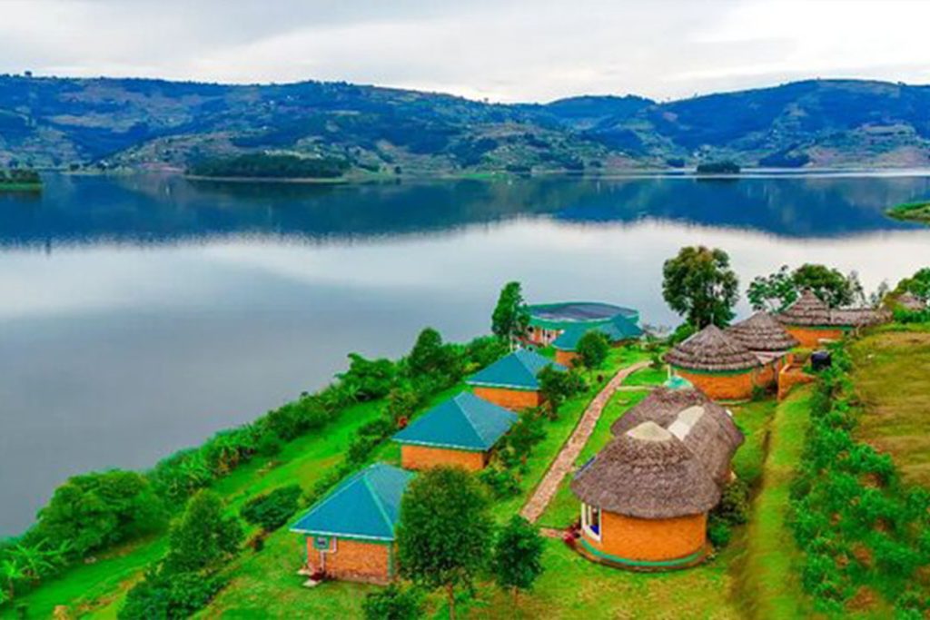Lake Chahafi Uganda tourism
