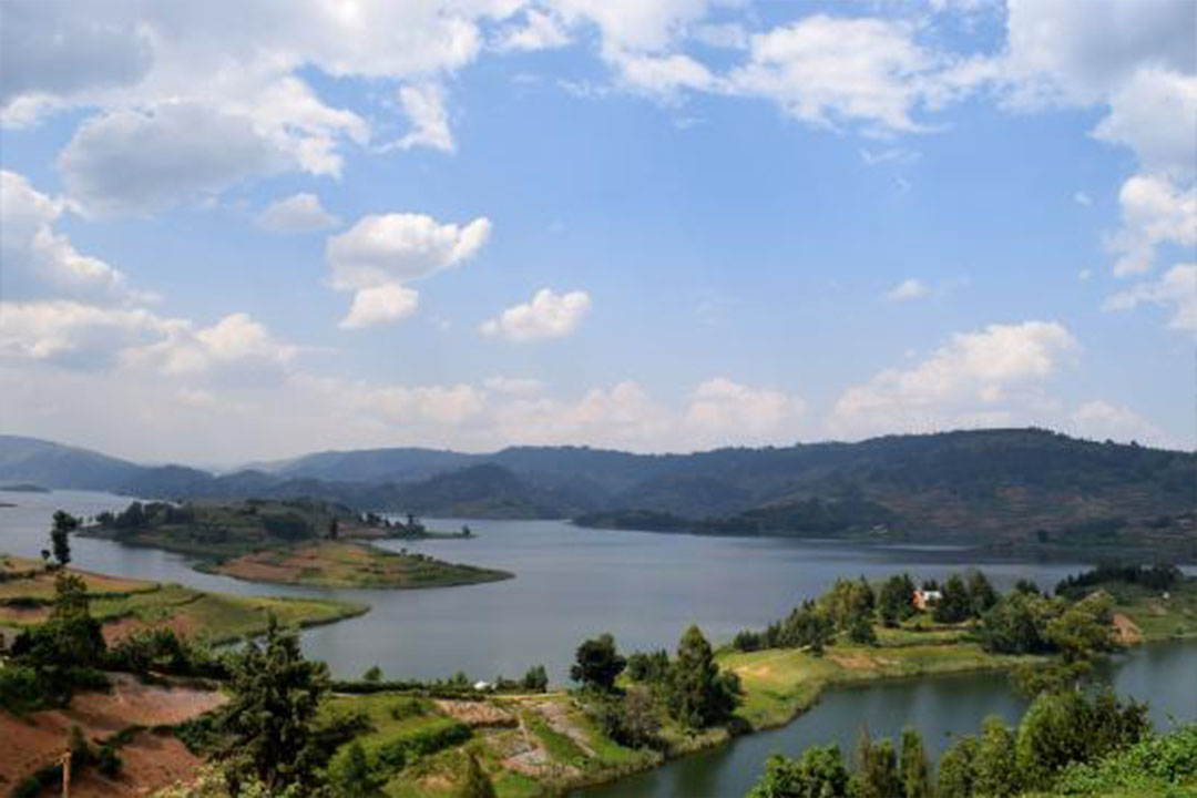 Lake Chahafi Uganda tourism